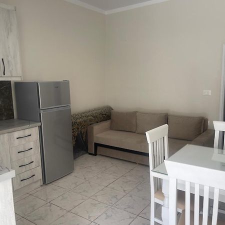 Sunflower Apartments Sarandë Exterior foto