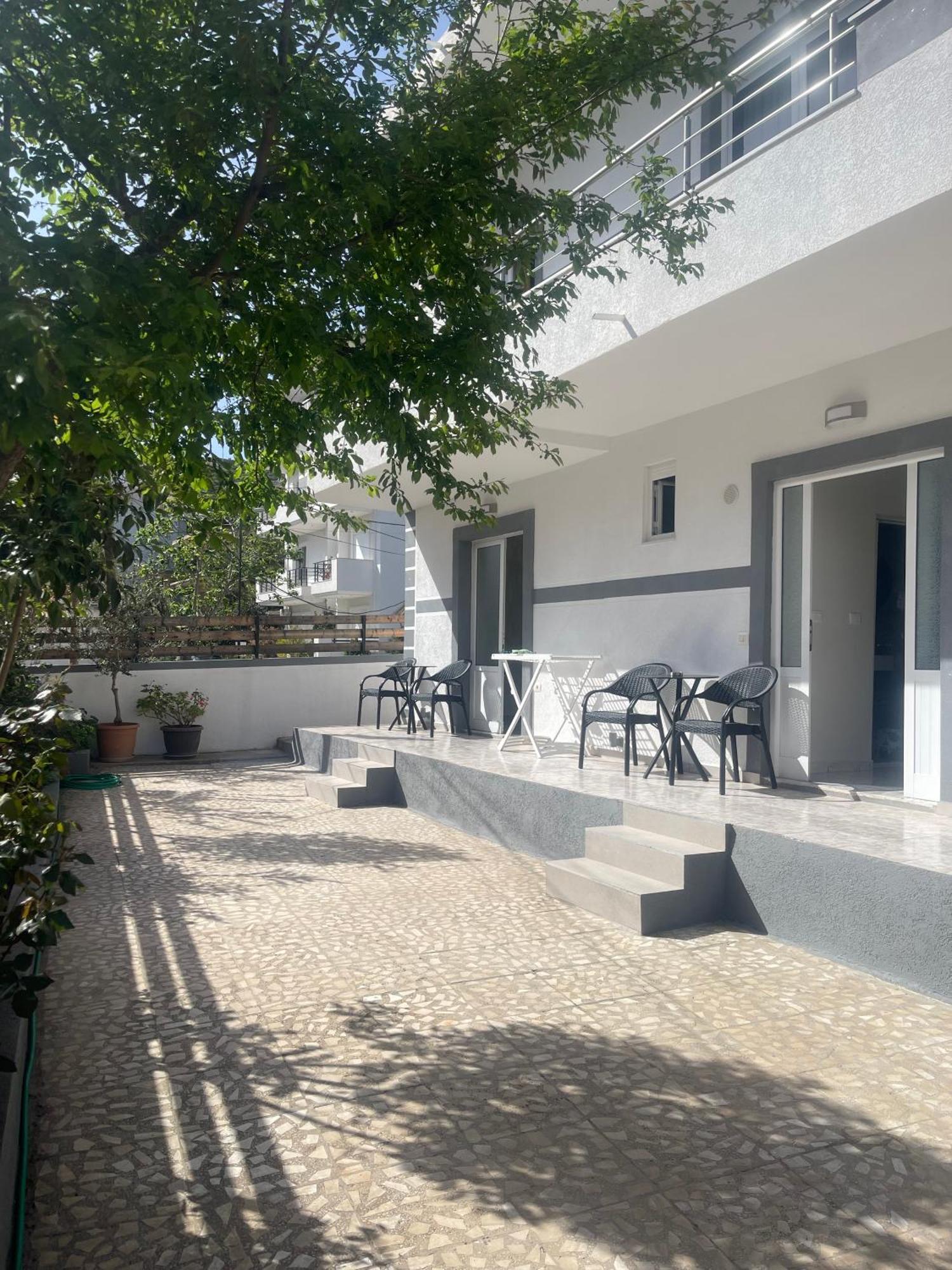 Sunflower Apartments Sarandë Exterior foto