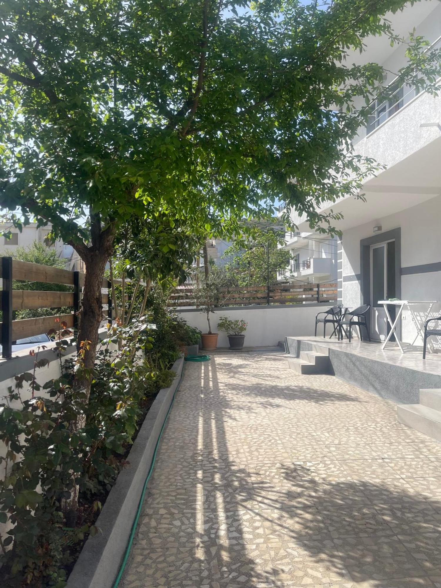 Sunflower Apartments Sarandë Exterior foto